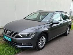 Grau Gebraucht 2017 VW Passat Comfortline Kombi | 9.999 € (Superpreis)