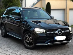 Schwarz Gebraucht 2019 Mercedes GLC220 AMG line SUV | 34.500 € (Fairer Preis)