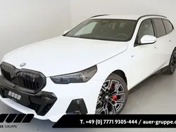 Weiß Neu 2025 BMW i5 M Sport Limousine | 81.990 € (Teuer)