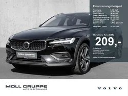 Black solid ´stone´ / solid Gebraucht 2023 Volvo V60 CC Plus Kombi | 34.750 € (Guter Preis)