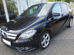 Schwarz Gebraucht 2013 Mercedes B180 Van / Kleinbus | 8.850 € (Fairer Preis)