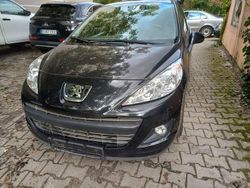 Schwarz Gebraucht 2011 Peugeot 207 Limousine | 3.490 € (Fairer Preis)