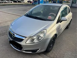 Silber Gebraucht 2006 Opel Corsa Kleinwagen | 1.350 € (Fairer Preis)