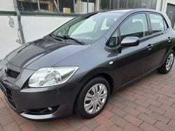 Grau Gebraucht 2008 Toyota Auris Sol Limousine | 5.499 € (Etwas zu teuer)