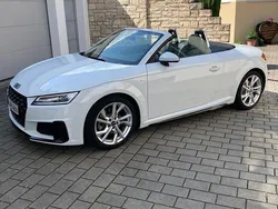 Weiß Gebraucht 2023 Audi TT Roadster Comfort Cabrio | 36.800 € (Guter Preis)