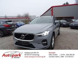 Vapour grey / metallic Gebraucht 2023 Volvo XC60 Core SUV | 30.999 €