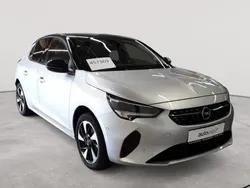 Kristall silber met./dach diamant schwarz met. Gebraucht 2022 Opel Corsa-e Elegance Kleinwagen | 15.390 € (Superpreis)