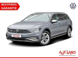 Grau Gebraucht 2023 VW Passat Alltrack Kombi | 31.950 € (Fairer Preis)