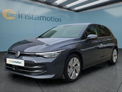 Grau Gebraucht 2024 VW Golf VIII Kleinwagen | 33.899 € (Teuer)