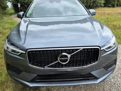 Grau Gebraucht 2019 Volvo XC60 Momentum SUV | 26.900 € (Guter Preis)