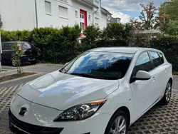 Weiß Gebraucht 2011 Mazda 3 Exclusive-Line Limousine | 5.950 € (Fairer Preis)