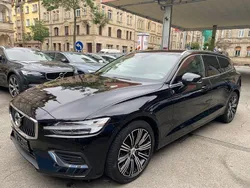 Schwarz Gebraucht 2019 Volvo V60 Inscription Kombi | 20.990 € (Fairer Preis)