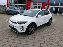 Schneeweiss (ud) Neu 2024 Kia Stonic Platinum SUV | 27.980 € (Fairer Preis)