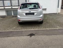 Silber Gebraucht 2008 Ford Focus Style Limousine | 4.500 € (Fairer Preis)