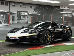 Schwarz Gebraucht 2021 Ferrari SF90 | 574.999 €