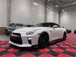 Weiß Gebraucht 2017 Nissan GT-R Track Edition Coupé | 105.000 €