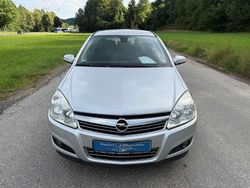 Silber Gebraucht 2007 Opel Astra Limousine | 2.800 € (Fairer Preis)