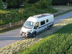 Silber Gebraucht 2017 Peugeot Boxer Van | 45.000 €