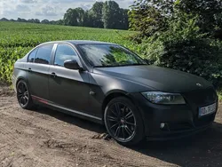Schwarz Gebraucht 2011 BMW 325 Exclusive Limousine | 9.500 € (Superpreis)