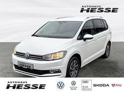 Weiß Gebraucht 2017 VW Touran Sound Van / Kleinbus | 19.930 € (Guter Preis)