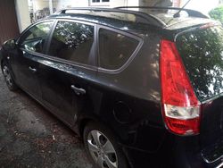 Schwarz Gebraucht 2010 Hyundai i30 Kombi | 1.350 €