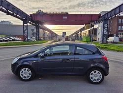 Grau Gebraucht 2007 Opel Corsa Kleinwagen | 1.890 € (Guter Preis)