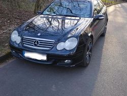 Schwarz Gebraucht 2004 Mercedes CL180 Coupé | 1.900 €