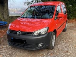 Orange Gebraucht 2015 VW Caddy Van / Kleinbus | 7.500 € (Etwas zu teuer)