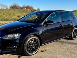 Schwarz Gebraucht 2015 VW Golf VII LOUNGE Limousine | 8.700 € (Fairer Preis)