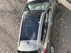 Grau Gebraucht 2013 Kia Carens LX Van / Kleinbus | 11.500 €