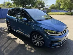 Blau Gebraucht 2019 VW Touran Business Van / Kleinbus | 25.000 € (Fairer Preis)