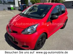 Rot Gebraucht 2010 Toyota Aygo Cool Kleinwagen | 2.299 € (Fairer Preis)