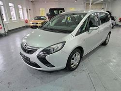 Silber Gebraucht 2012 Opel Zafira Tourer Van / Kleinbus | 5.490 € (Guter Preis)