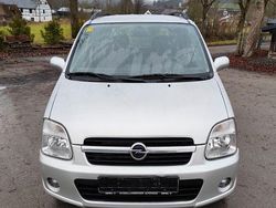 Silber Gebraucht 2005 Opel Agila Kleinwagen | 1.400 € (Fairer Preis)