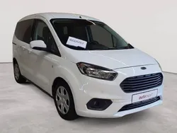 Frostweiß Gebraucht 2021 Ford Tourneo Courier Trend Van / Kleinbus | 13.990 € (Guter Preis)