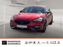 "desire" rot Gebraucht 2020 Seat Leon FR Limousine | 17.890 € (Fairer Preis)
