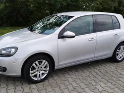 Silber Gebraucht 2011 VW Golf VI Comfortline Limousine | 9.950 € (Teuer)