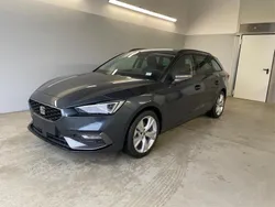 [s7s7] magnetic grau metallic Neu 2024 Seat Leon FR Limousine | 32.490 € (Etwas zu teuer)