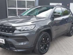 Grau Gebraucht 2023 Jeep Compass Night Eagle SUV | 27.997 € (Fairer Preis)