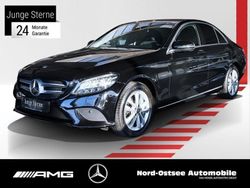 Schwarz unilack schwarz Gebraucht 2021 Mercedes C300e Avantgarde Limousine | 26.490 € (Guter Preis)