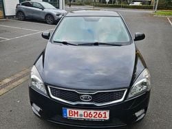 Schwarz Gebraucht 2012 Kia Ceed Limousine | 4.990 € (Superpreis)