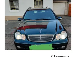Grün Gebraucht 2003 Mercedes C220 Kombi | 1.799 € (Teuer)