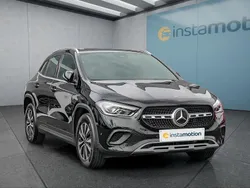 Schwarz Gebraucht 2020 Mercedes GLA200 SUV | 31.199 € (Guter Preis)