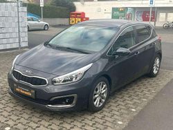 Dark gun metal Gebraucht 2016 Kia Ceed Kleinwagen | 12.999 € (Fairer Preis)
