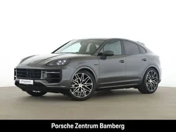 Grau Neu 2025 Porsche Cayenne SUV | 149.725 € (Teuer)