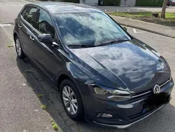 Grau Gebraucht 2019 VW Polo Highline Limousine | 14.000 € (Fairer Preis)