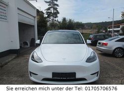 Weiß Gebraucht 2022 Tesla Model Y SUV | 33.850 € (Guter Preis)