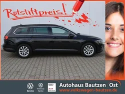 Deep black perleffekt Gebraucht 2022 VW Passat Business Kombi | 30.790 € (Etwas zu teuer)