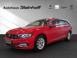Rot Gebraucht 2023 VW Passat Kombi | 23.590 € (Guter Preis)