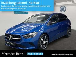 Blau Gebraucht 2024 Mercedes B200 Night Van / Kleinbus | 32.490 € (Fairer Preis)